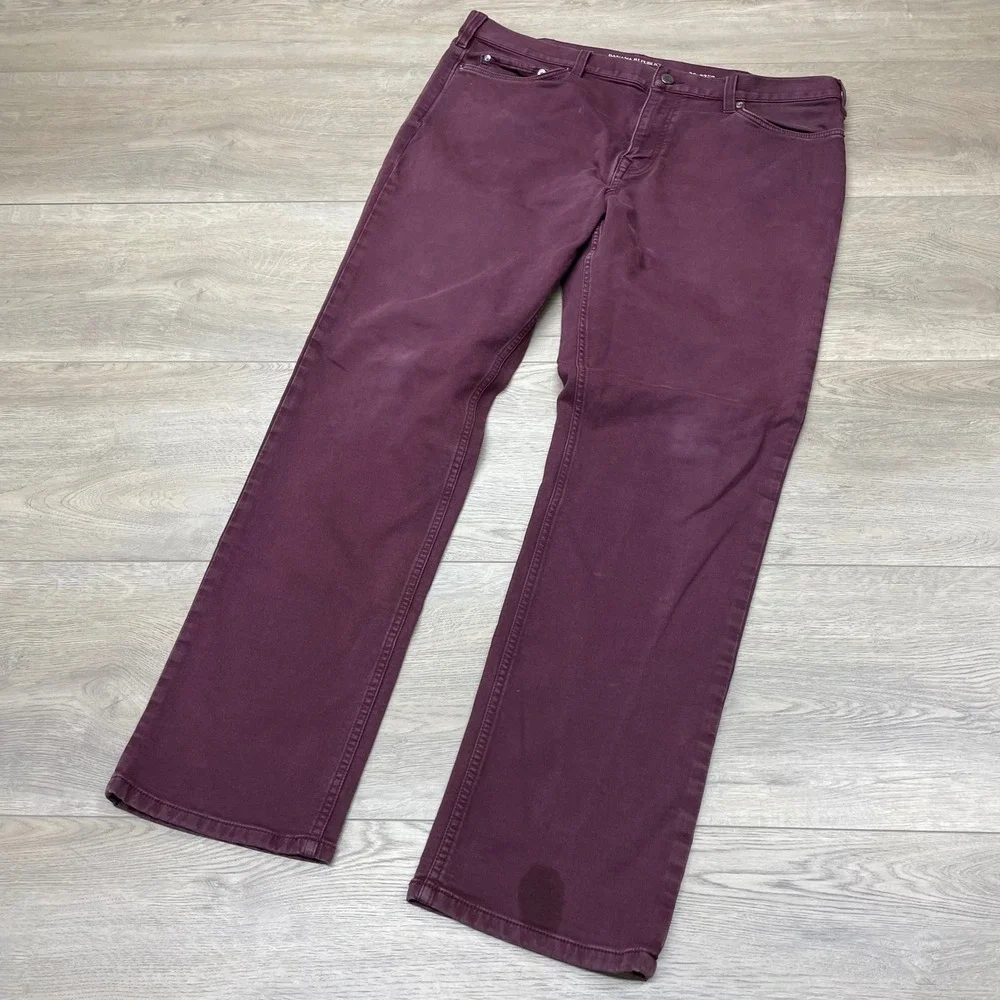 Banana Republic Slim Traveler Pants Mens 38x32 Blackberry Wine S/488420-15 FAIR